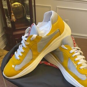 Prada sneaker